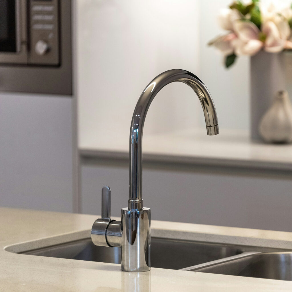 Sink spigot
